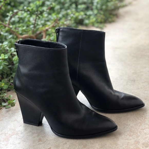 Stuart Weitzman Shoes - Stuart Weitzman Bedford Black Leather Booties